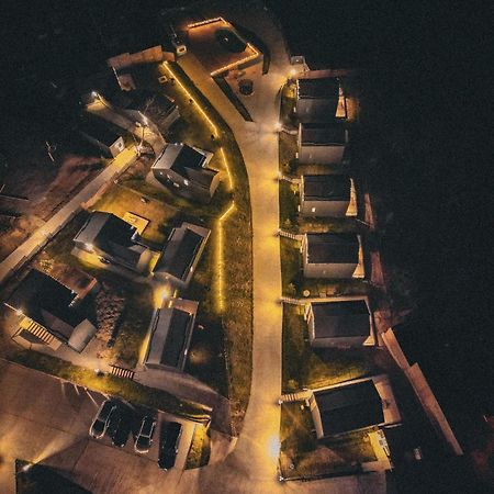 Moon Village Comarnic Sinaia Kültér fotó