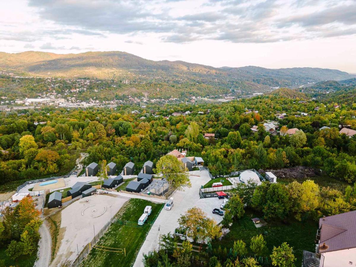 Moon Village Comarnic Sinaia Kültér fotó